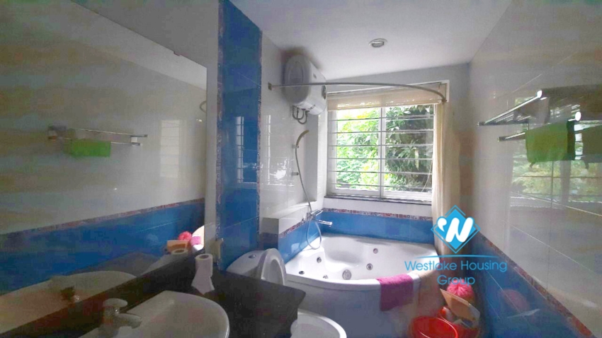5 bedroom house for rent in Long Bien